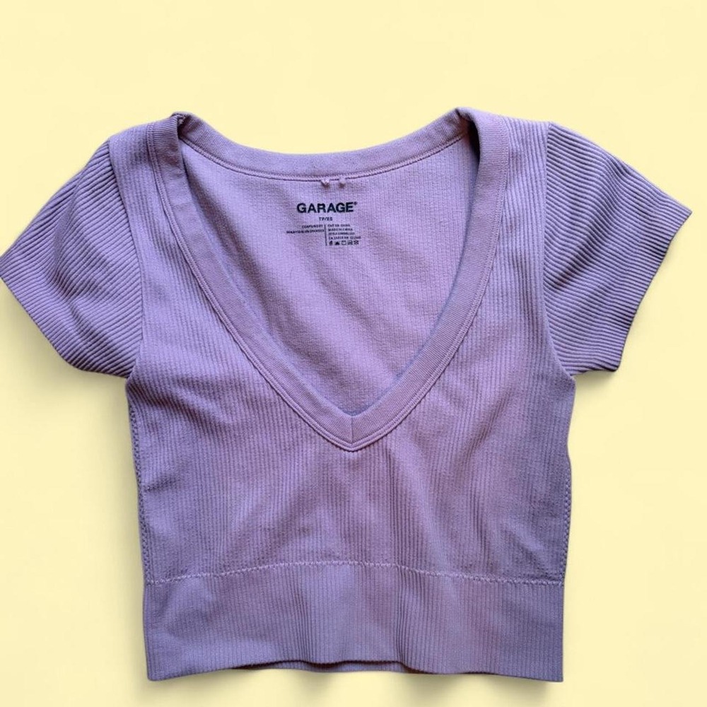 Garage Purple Ribbed V Neck Crop Top Short Sleeve Size XS